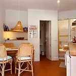 Daire Apartmentstamariu3 -stunning Views Wifi Terrace *