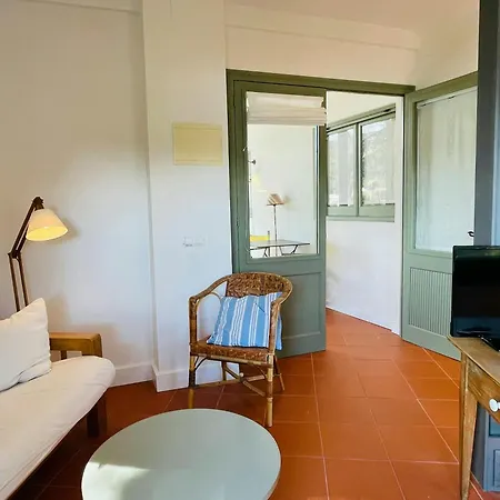 Apartment T3 - Charming Seaside Escape With Stunning Views *