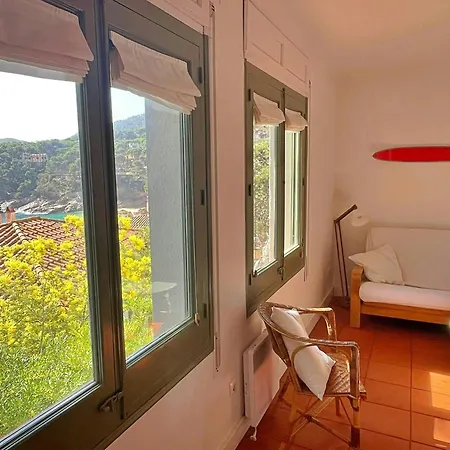 Apartment T3 - Charming Seaside Escape With Stunning Views *