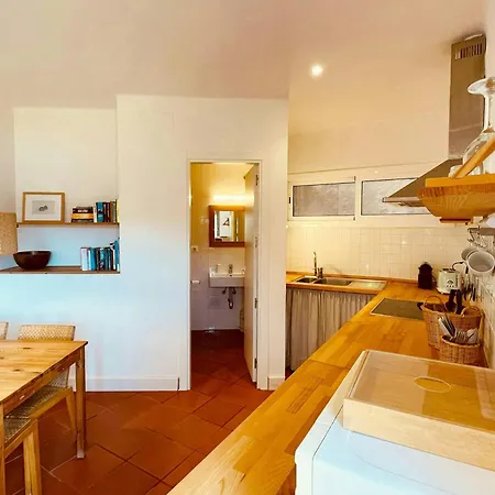 Apartment T3 - Charming Seaside Escape With Stunning Views