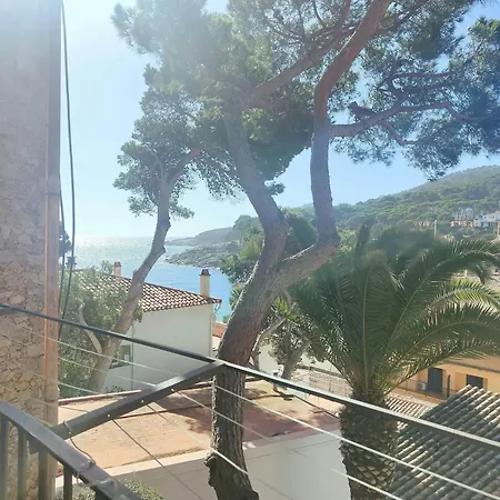 Apartment T3 - Charming Seaside Escape With Stunning Views
